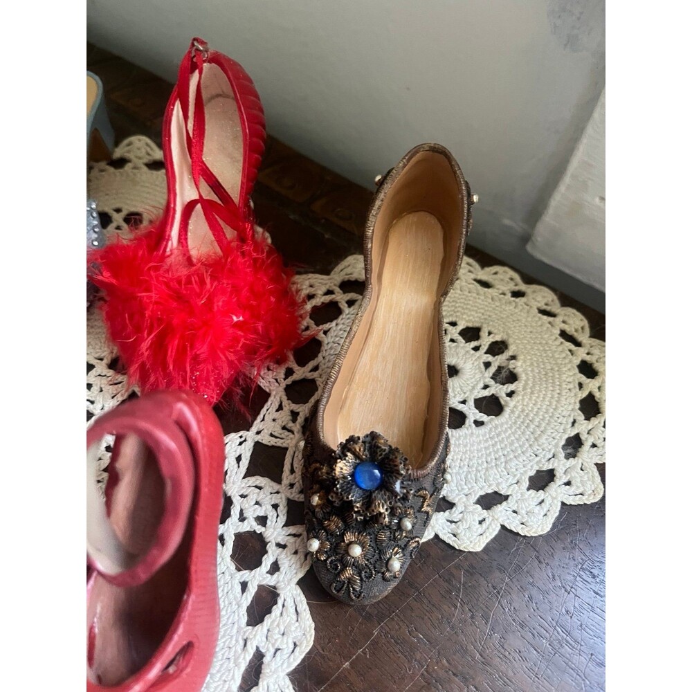 Mini Shoe Collection - Picture 5 of 9